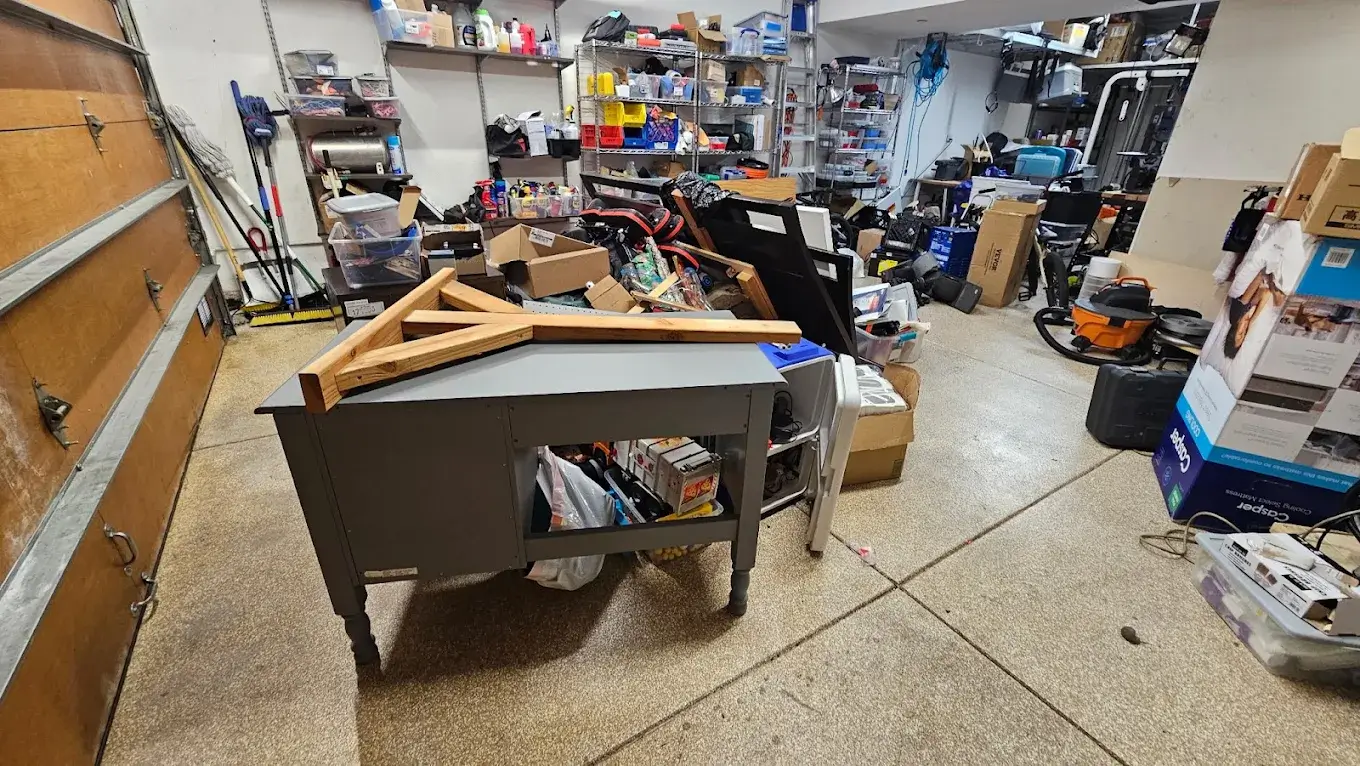 Level 1 junk in garage